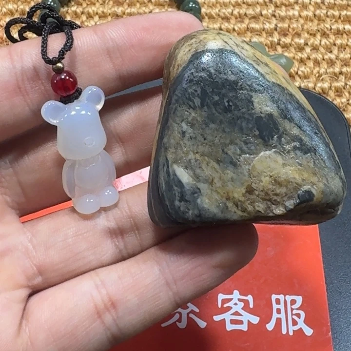 和田玉（糖玉）未镶嵌挂件