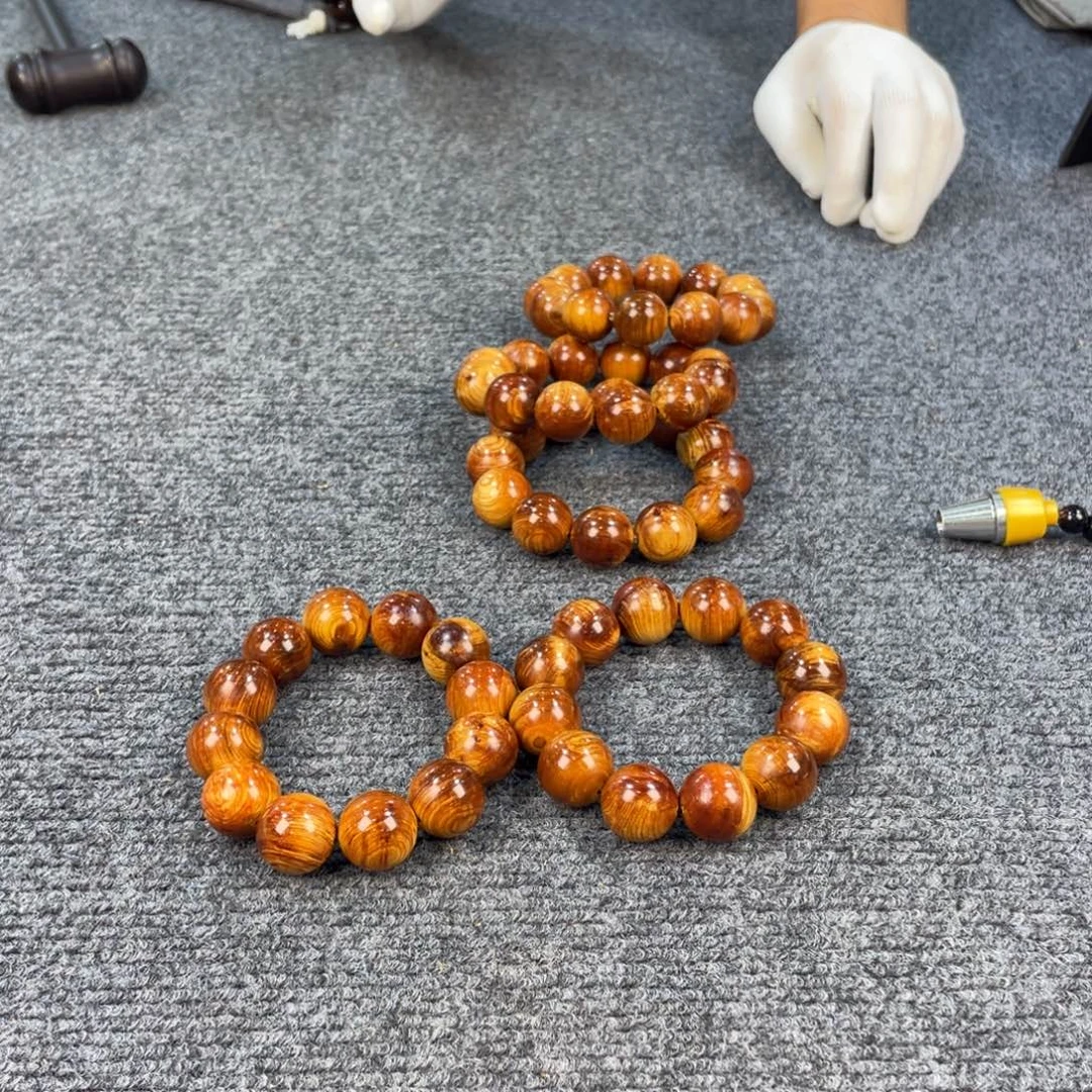 柏木（崖柏）太行崖柏，2.0妖孽，全结油，有坨子