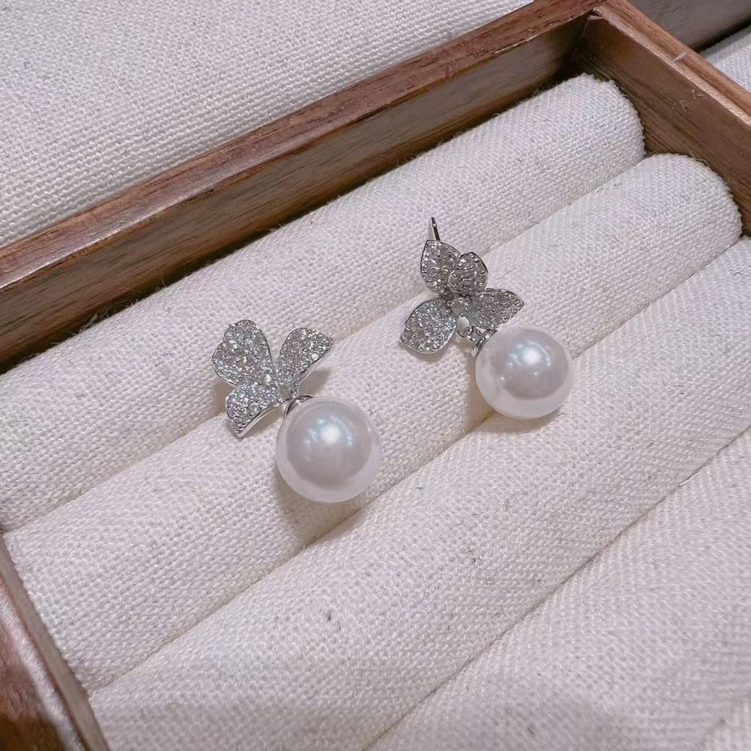 925银耳饰 旺莱 899 微镶钻四片叶闪锆流苏施家珠耳钉S799883020