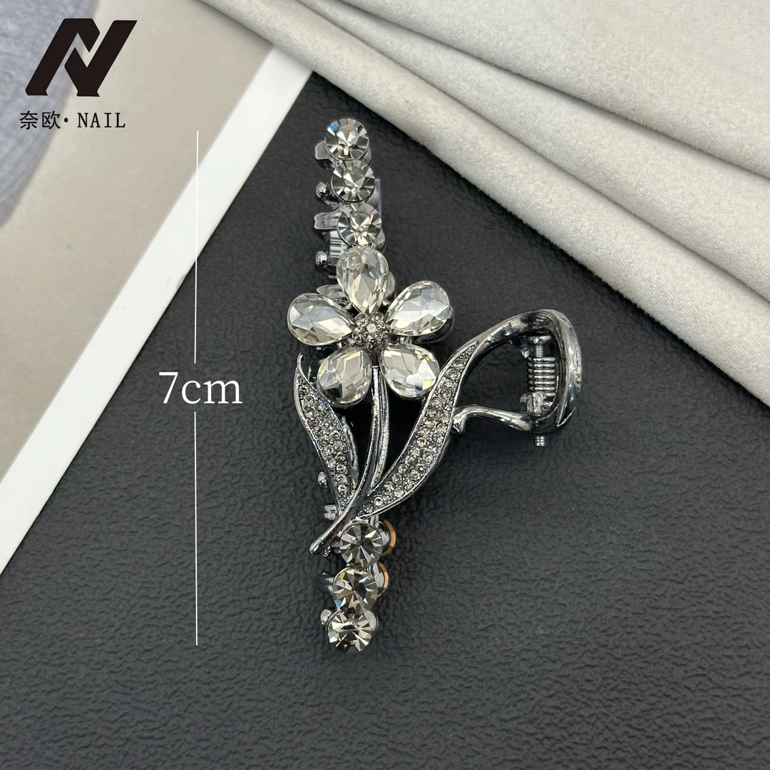 【NAIL·奈欧】设计师系列6220一朵五瓣花花抓夹鲨鱼夹
