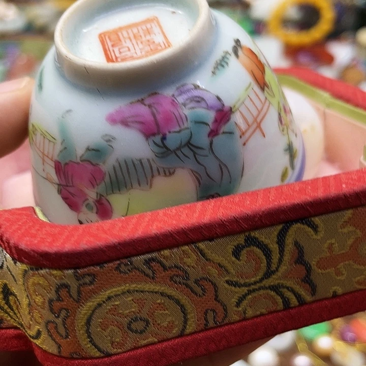 迁***移青花手绘小主人杯子