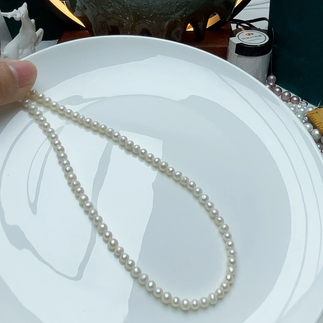 未镶嵌颈饰淡水珍珠