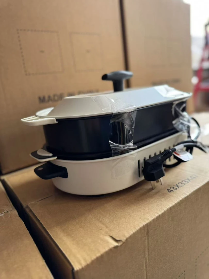 家用烤涮一体锅颜色随机