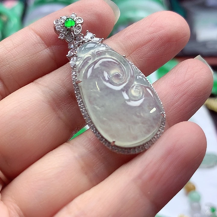 颈饰银S925镶嵌翡翠翡翠