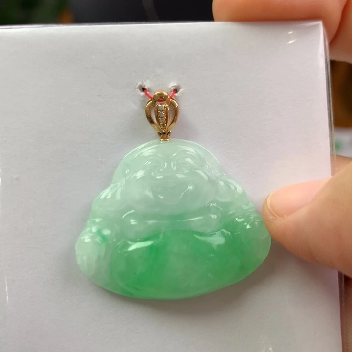 红***人颈饰18K金镶嵌翡翠翡翠吊坠