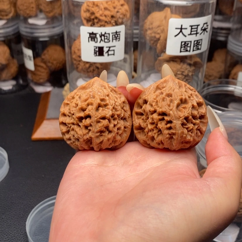 【闪购商品】手串/手链核桃燎水龙纹。