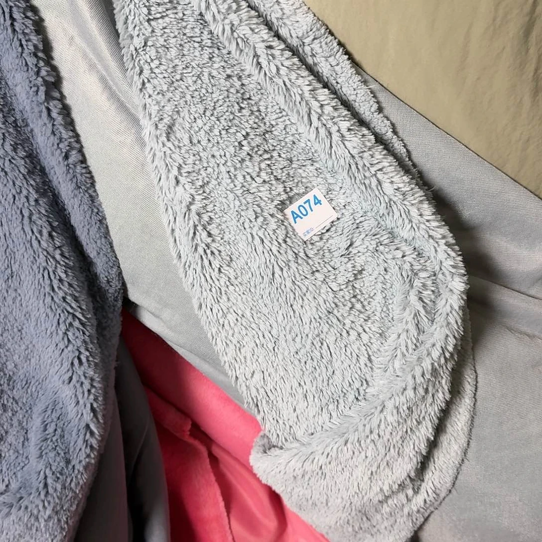 浅蓝色高密羊羔毛18元3米074