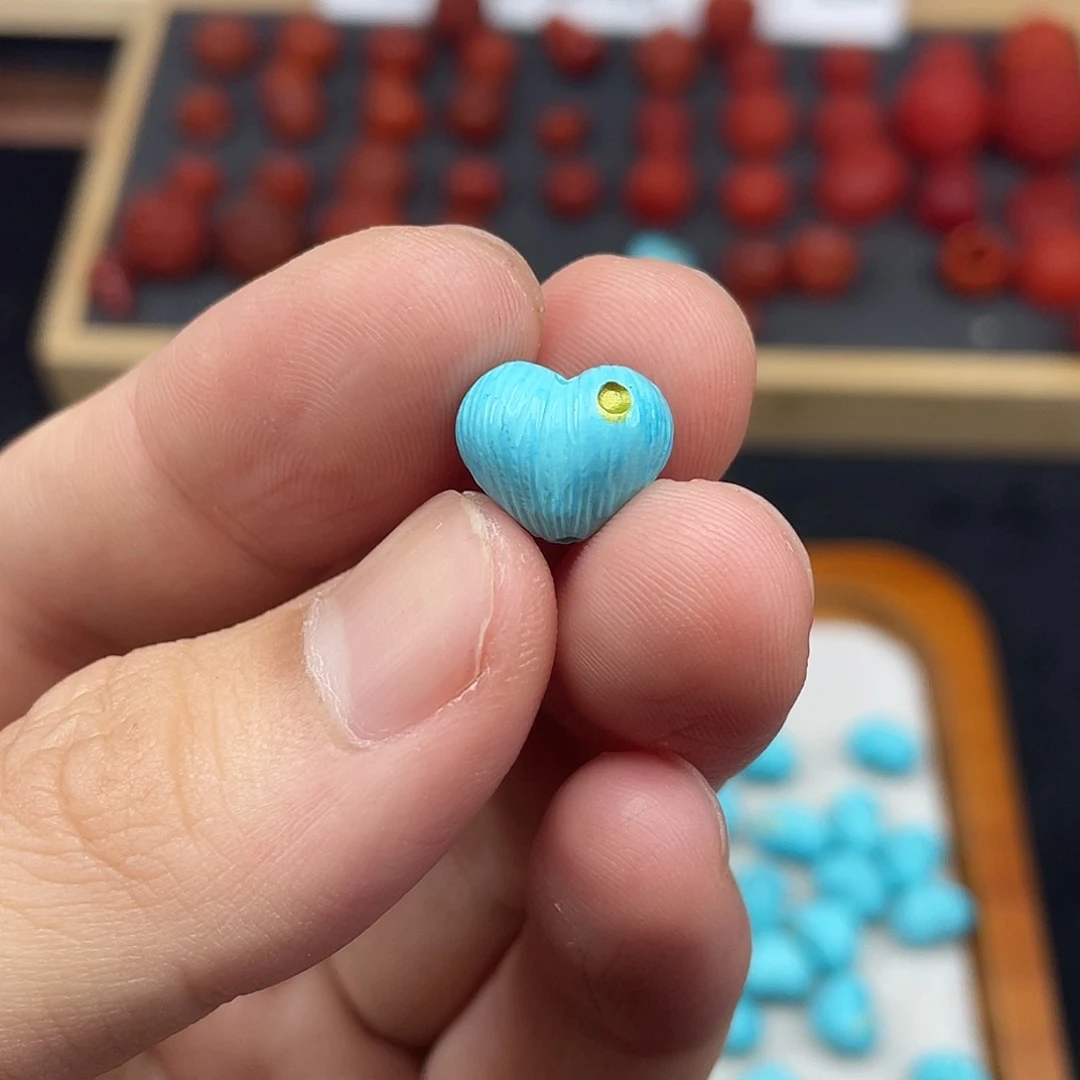 南红玛瑙9号丫角山高瓷天空蓝屁桃未镶嵌