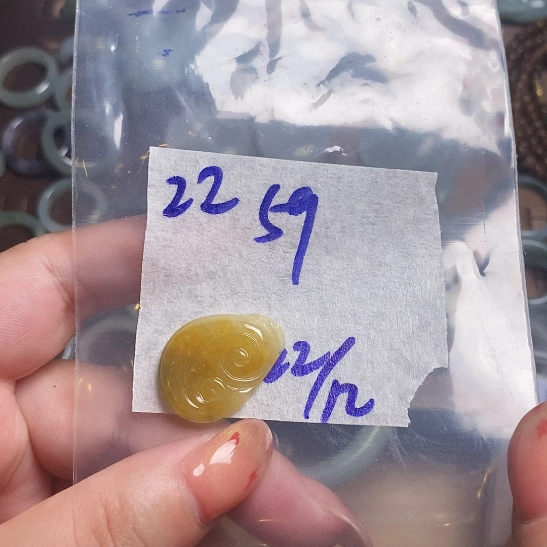 未镶嵌定制翡翠翡翠