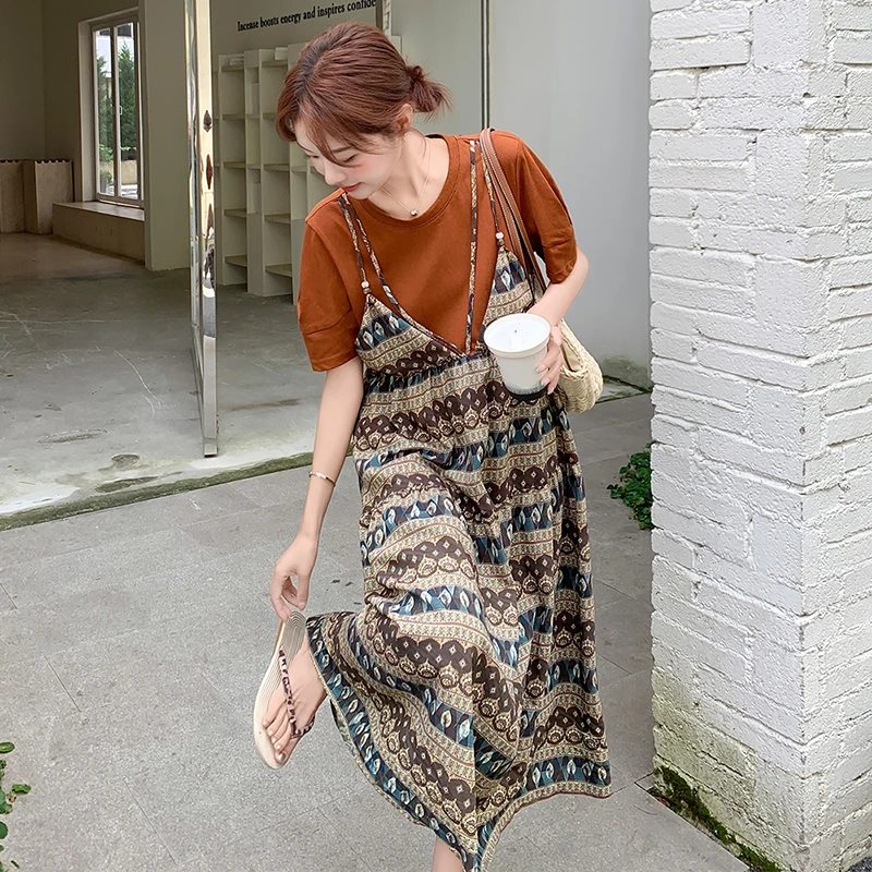 法式森系慵懒风假两件连衣裙女夏季2025年新款印花吊带裙t恤裙子