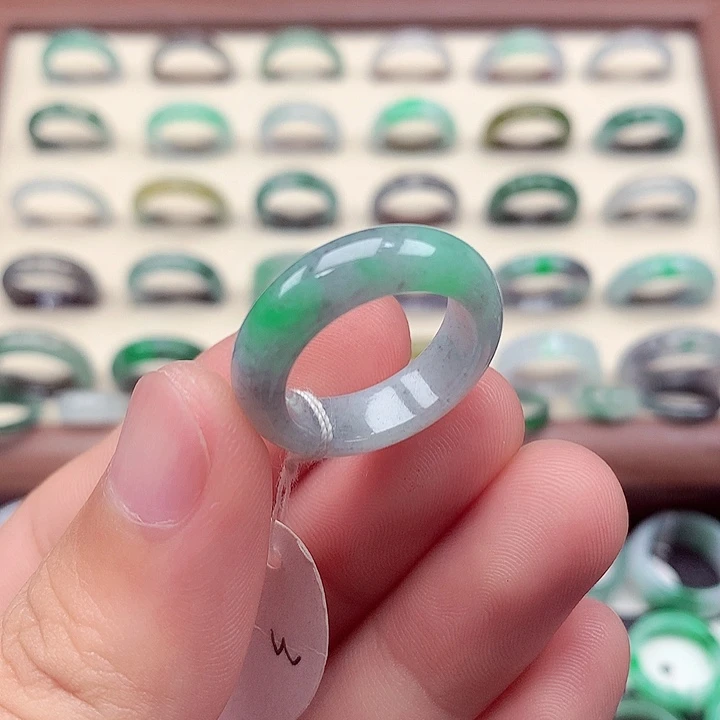 翡翠戒指未镶嵌14-15号
