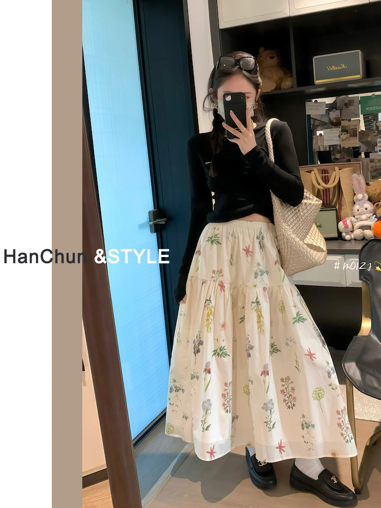 法式浪漫度假风碎花半身裙长款女夏季薄款显瘦a字小个子百褶伞裙