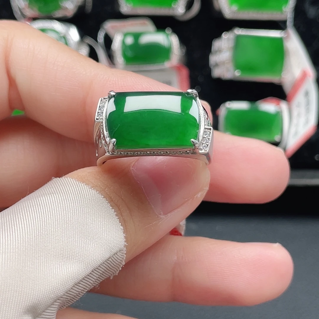 翡翠银S925镶嵌戒指天然A货翡翠没运费险4028