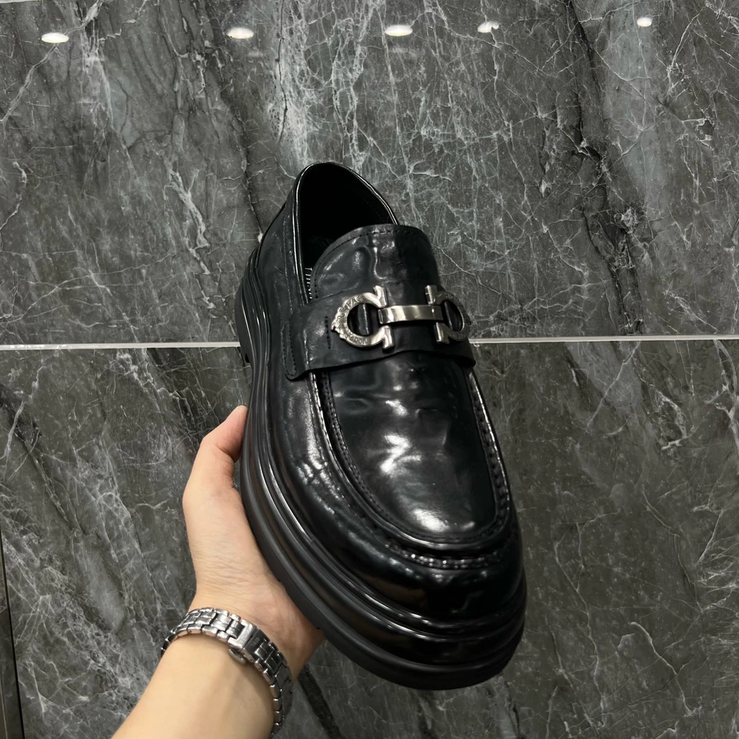 9119秋季新款时尚百搭一脚蹬头层牛皮套脚乐福鞋真皮商务休闲皮鞋