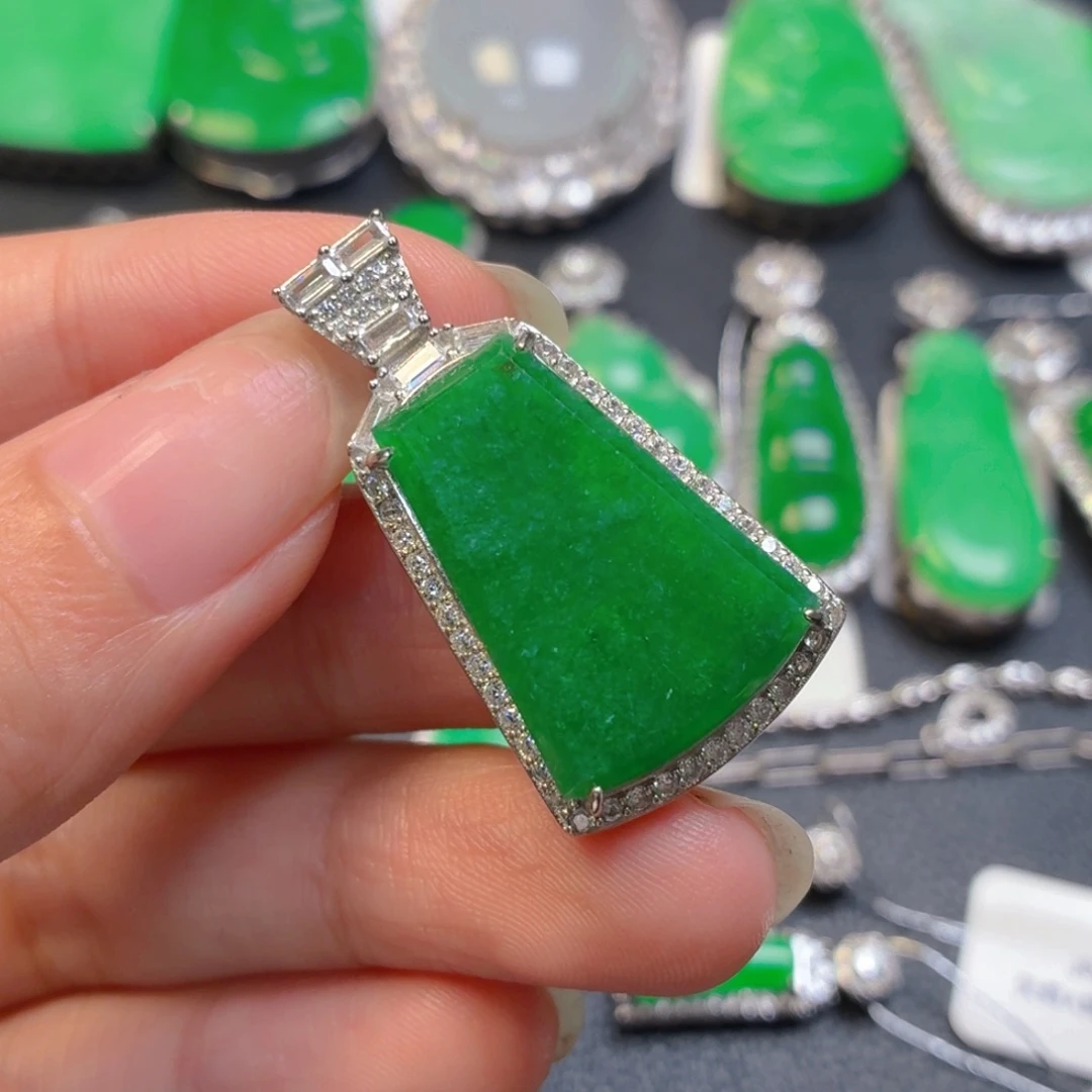 翡翠银S925镶嵌颈饰