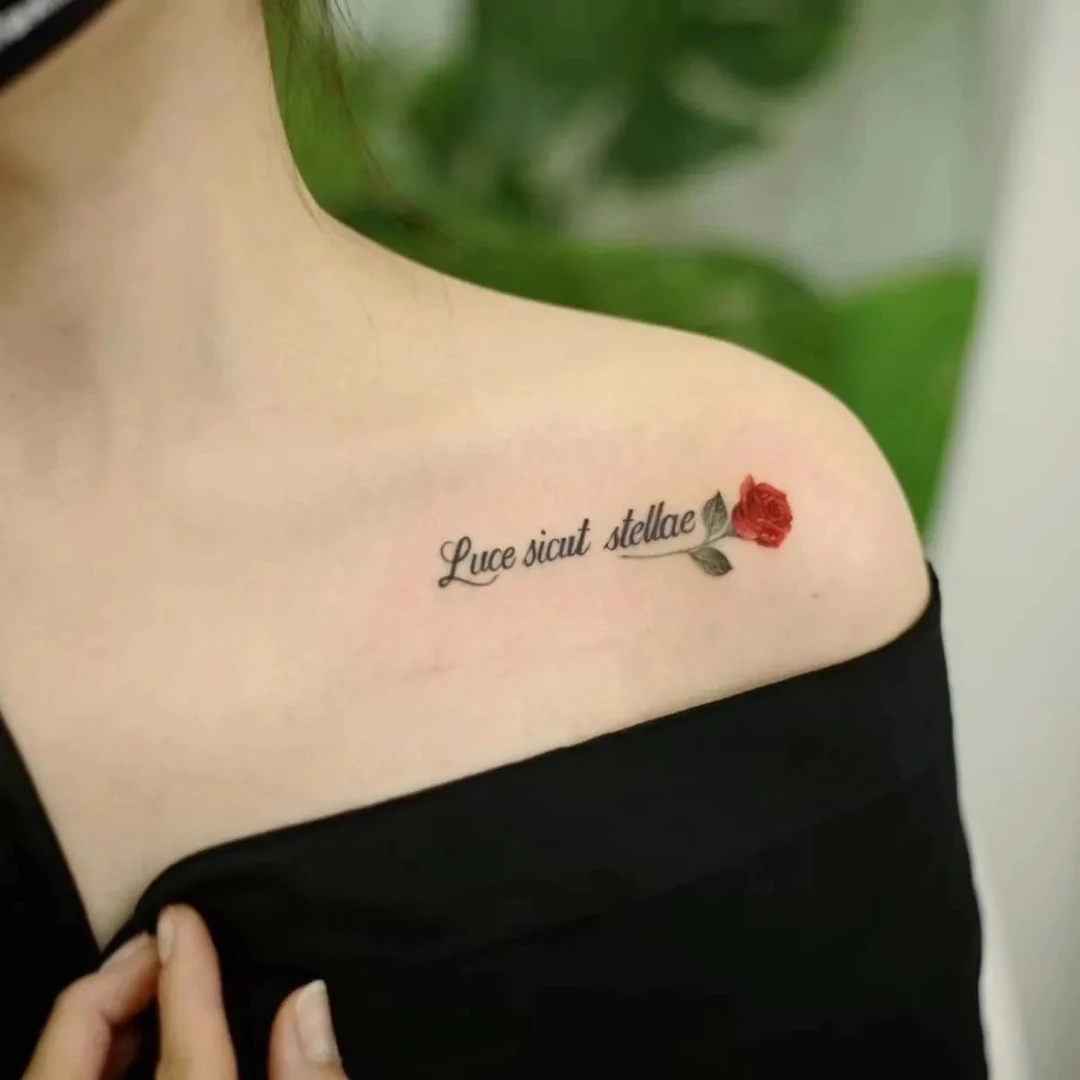 英文花朵字母纹身贴防水持久女锁骨性感可爱粉色刺青贴纸可水洗