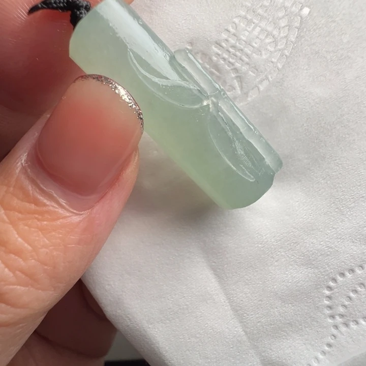 定制翡翠未镶嵌包抛光