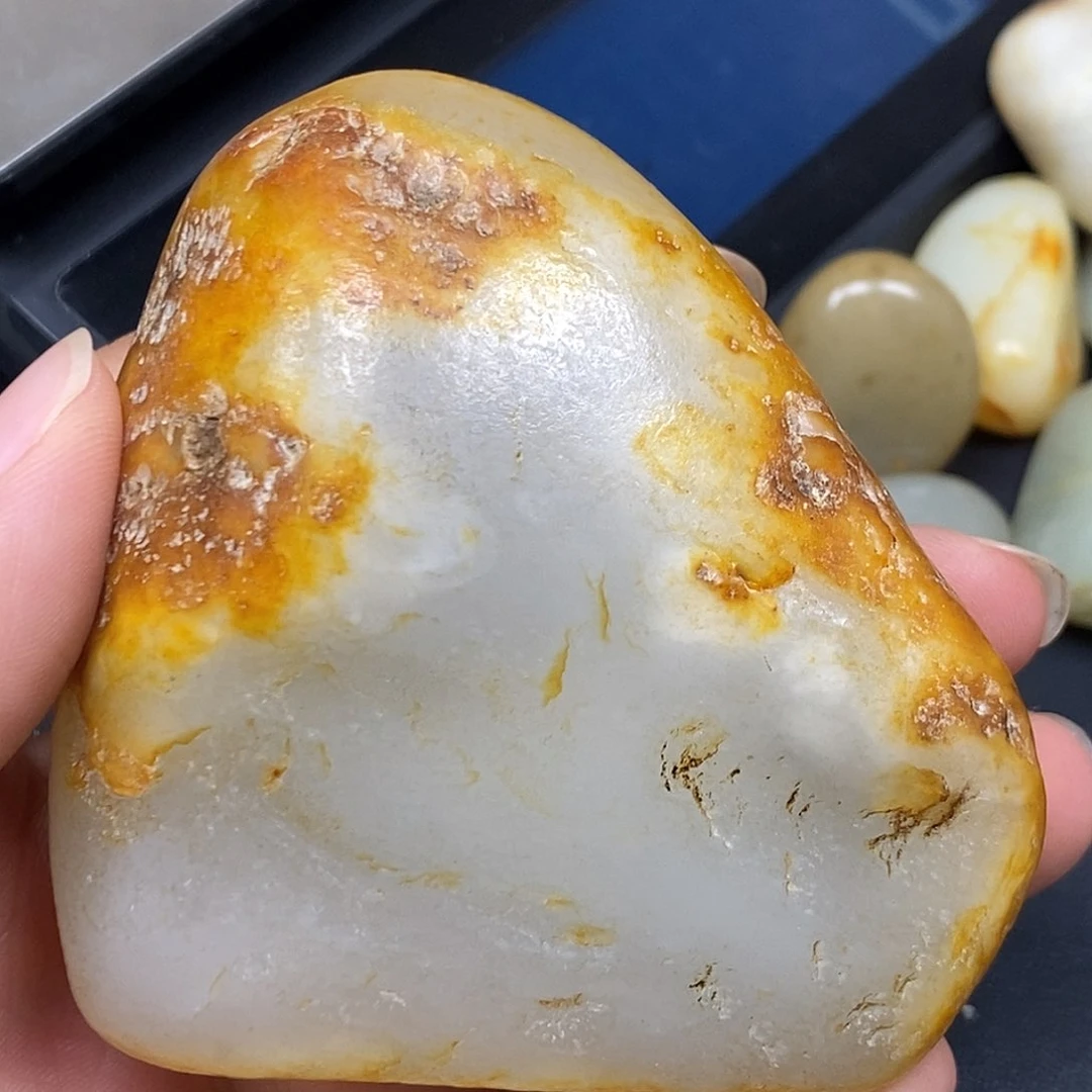 和田玉（糖玉）未镶嵌挂件