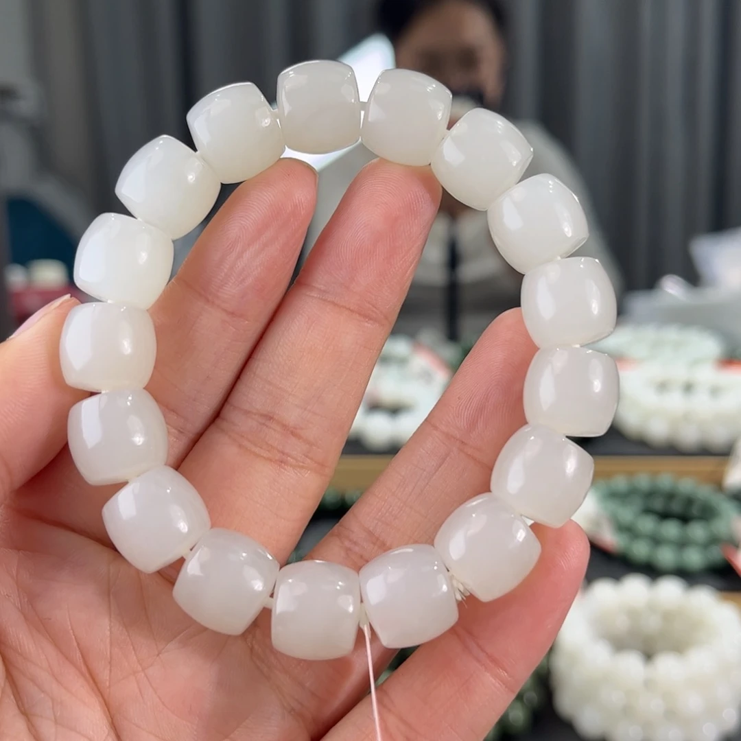 手串未镶嵌和田玉青海料高冰白卡13直切