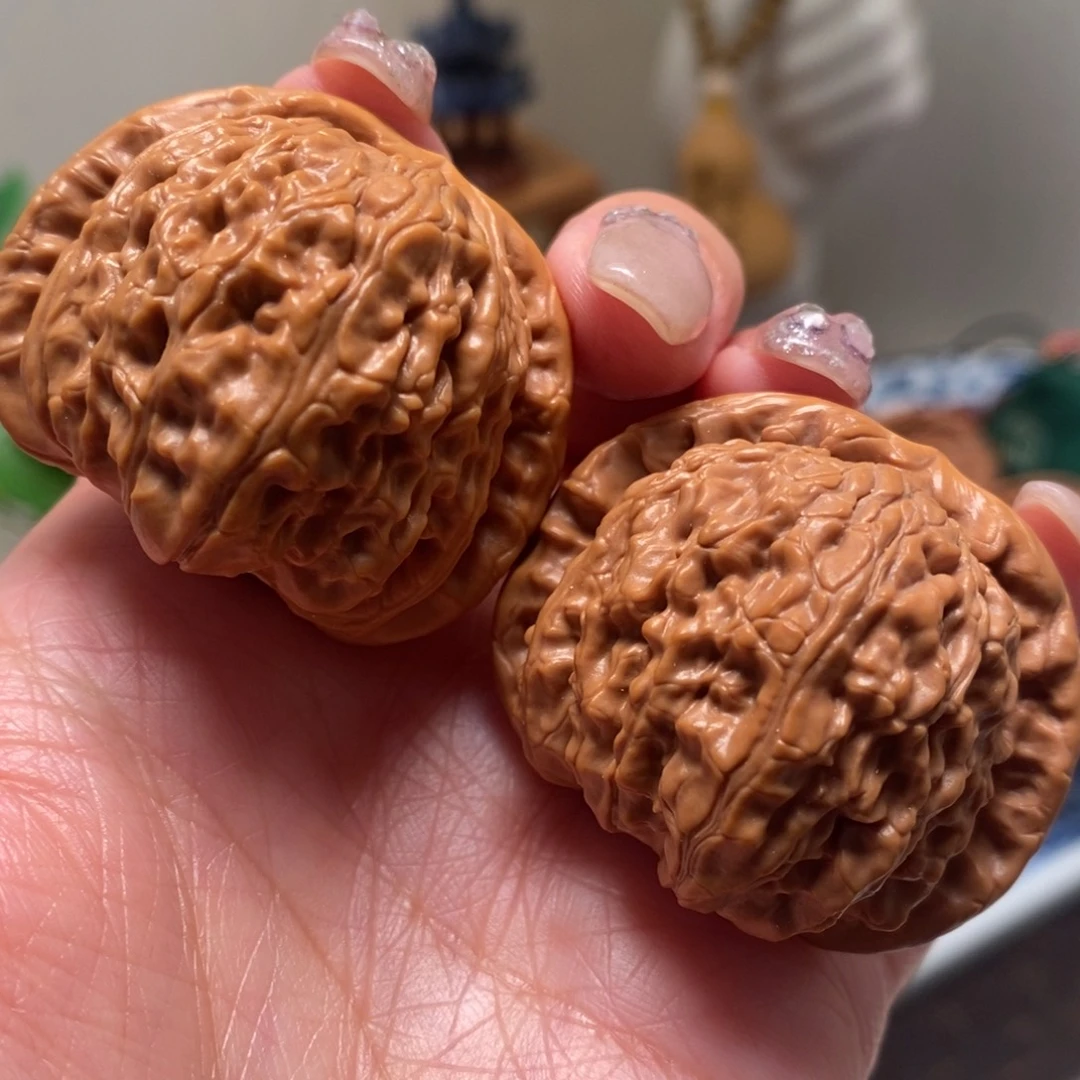 文玩核桃把件41尺寸白狮子