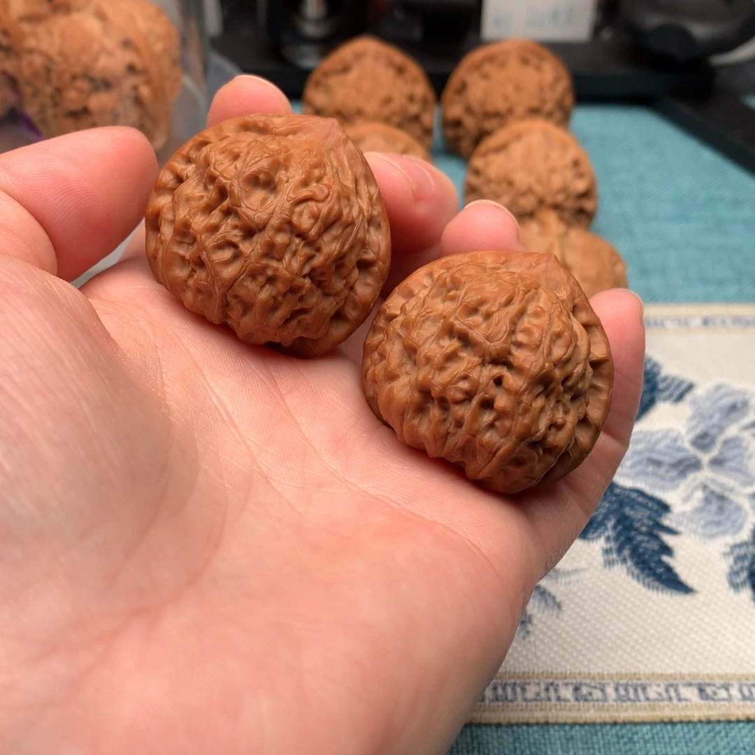 把件桃核36尺金刚石文玩手把件