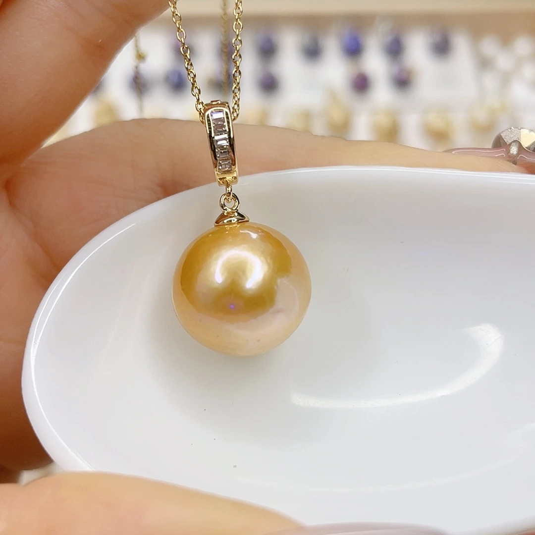 淡水珍珠未镶嵌吊坠(赠链)