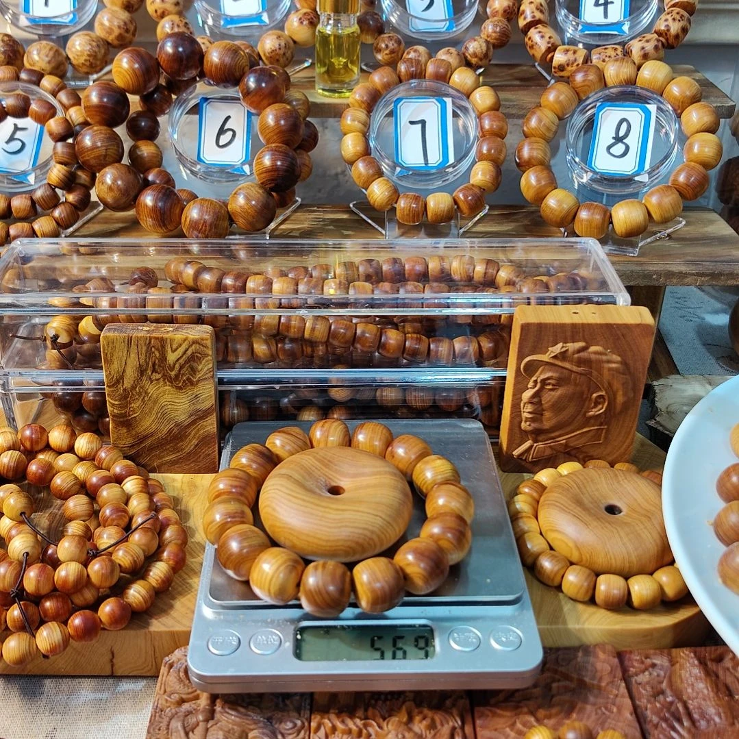 心****回太行崖柏手工艺品