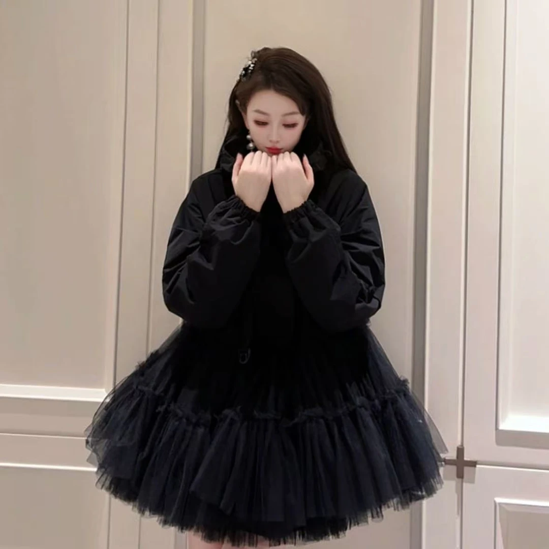 0081【熙妮潮牌】韩版黑色显瘦保暖加厚时尚连帽拼纱休闲时尚冲锋衣