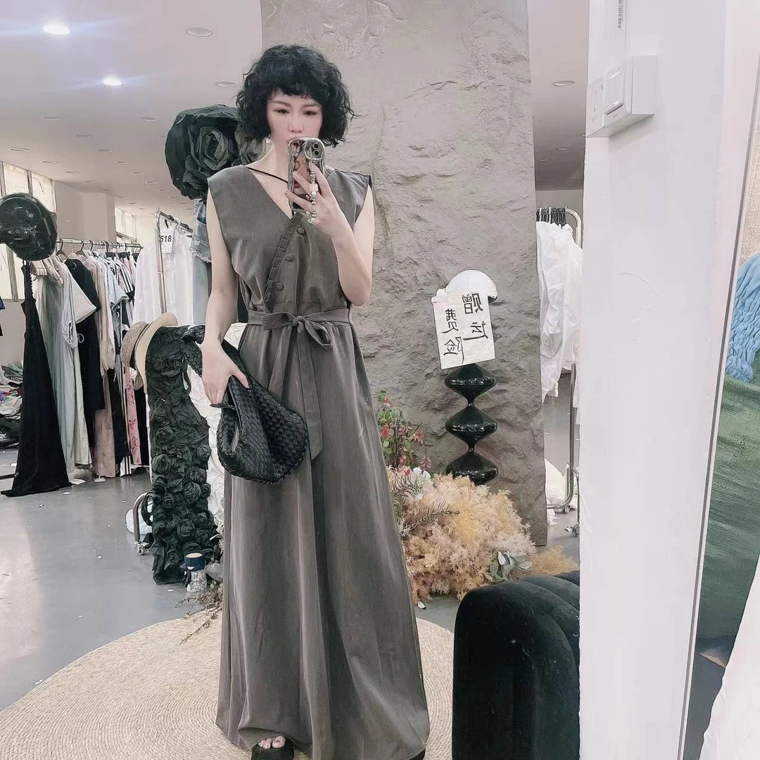 444 高级感无袖背心连衣裙女夏长裙气质通勤显瘦简单大方裙子