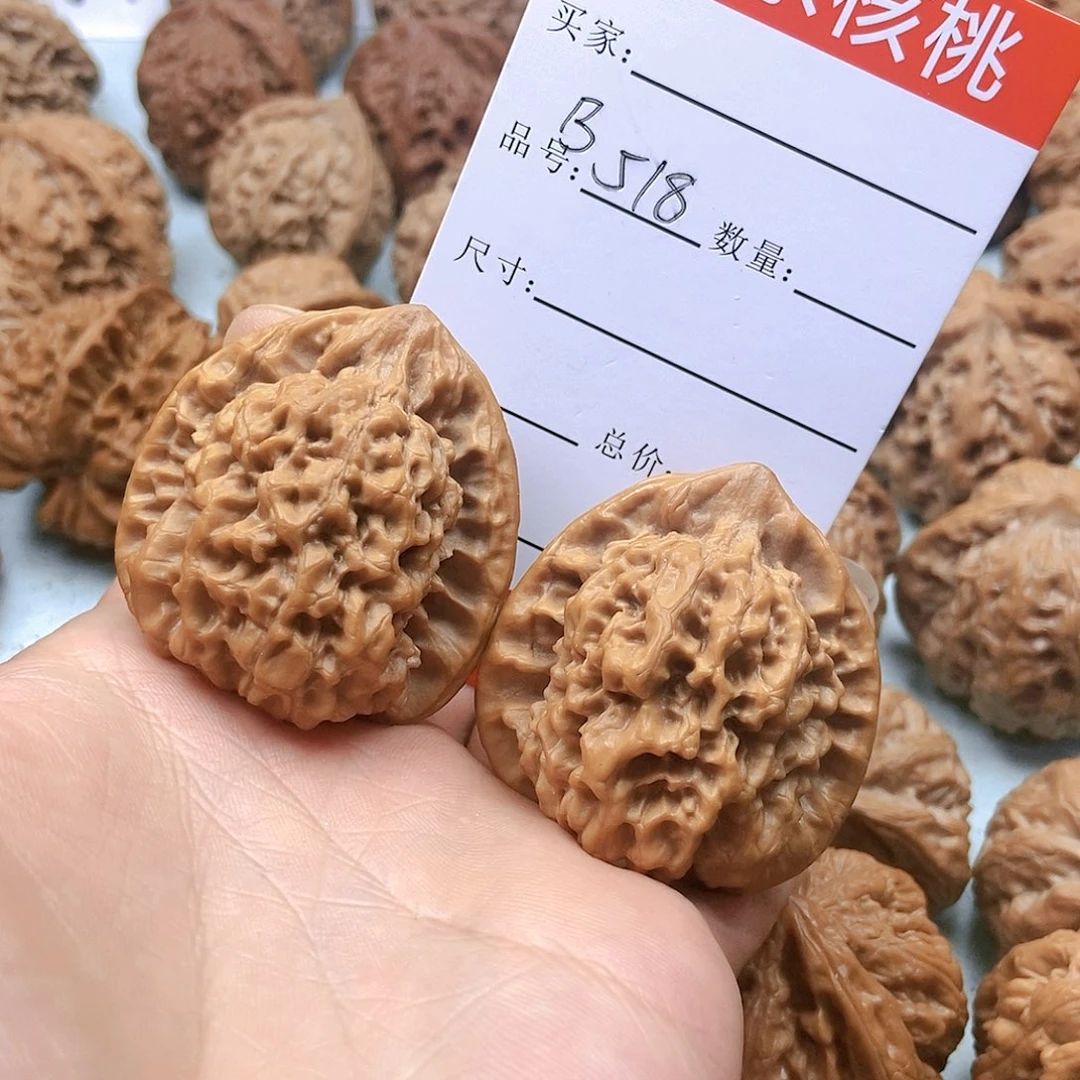 文玩核桃吊坠m****k518号官帽40尺