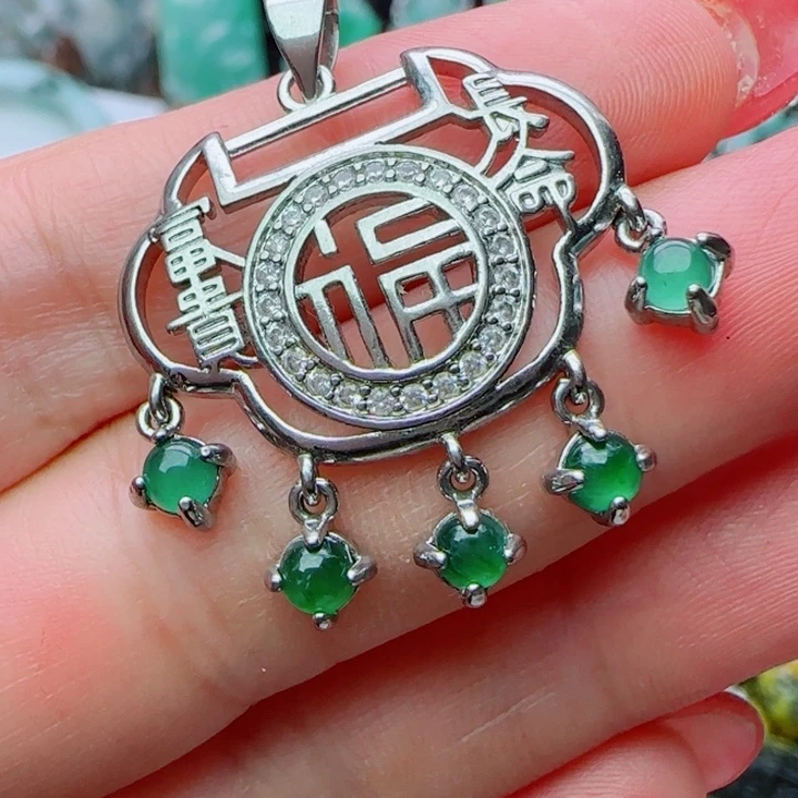 颈饰未镶嵌翡翠天然A货23