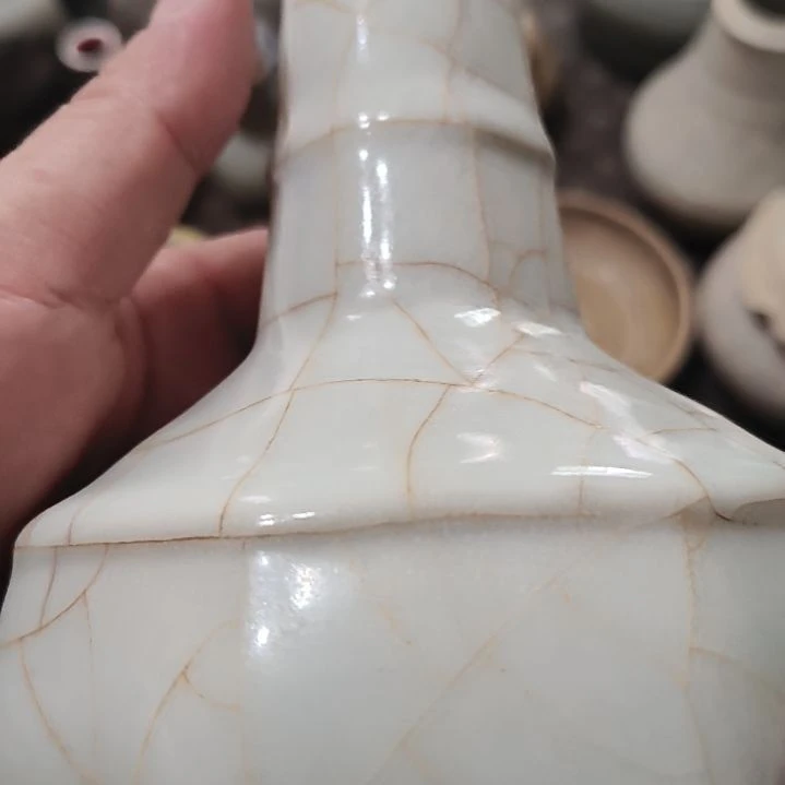 秋**特一件精美龙泉花瓶全品