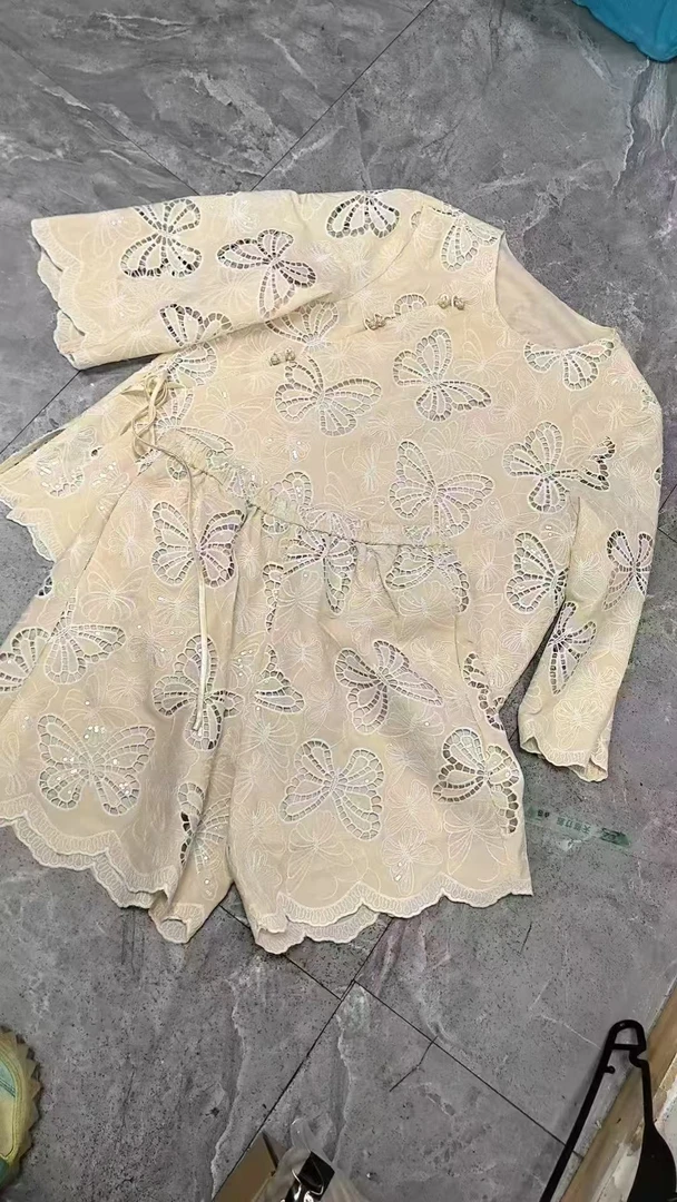 【南油二姐】夏季新中式气质防晒显瘦时尚刺绣蝴蝶套装69206