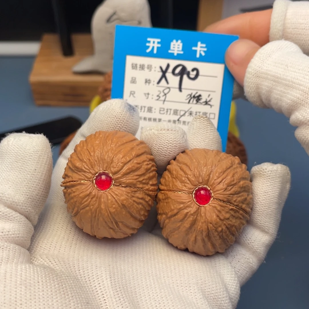 吊坠桃核文玩核桃