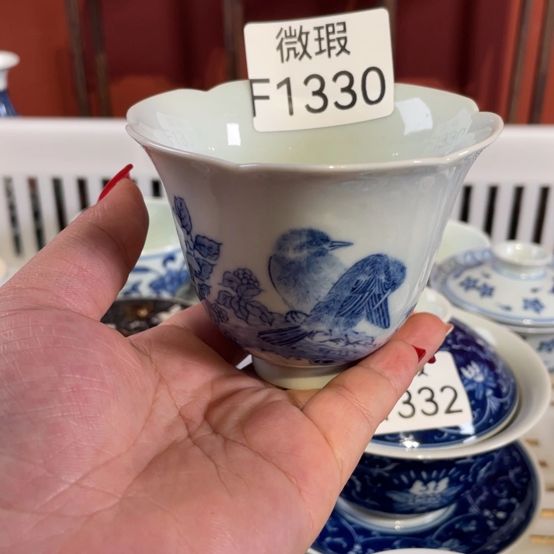 摆件微瑕手工手绘陶瓷F1330