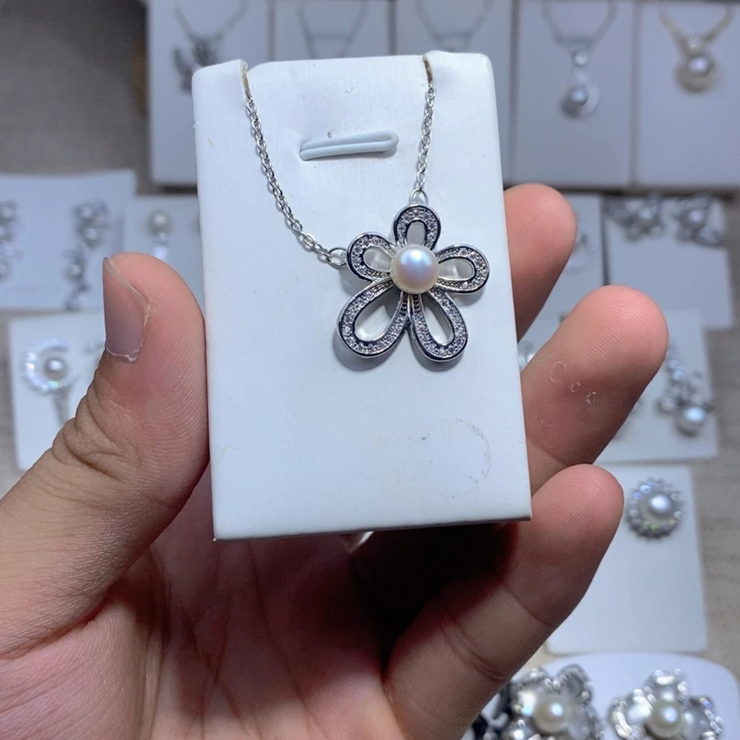 未镶嵌耳饰淡水珍珠