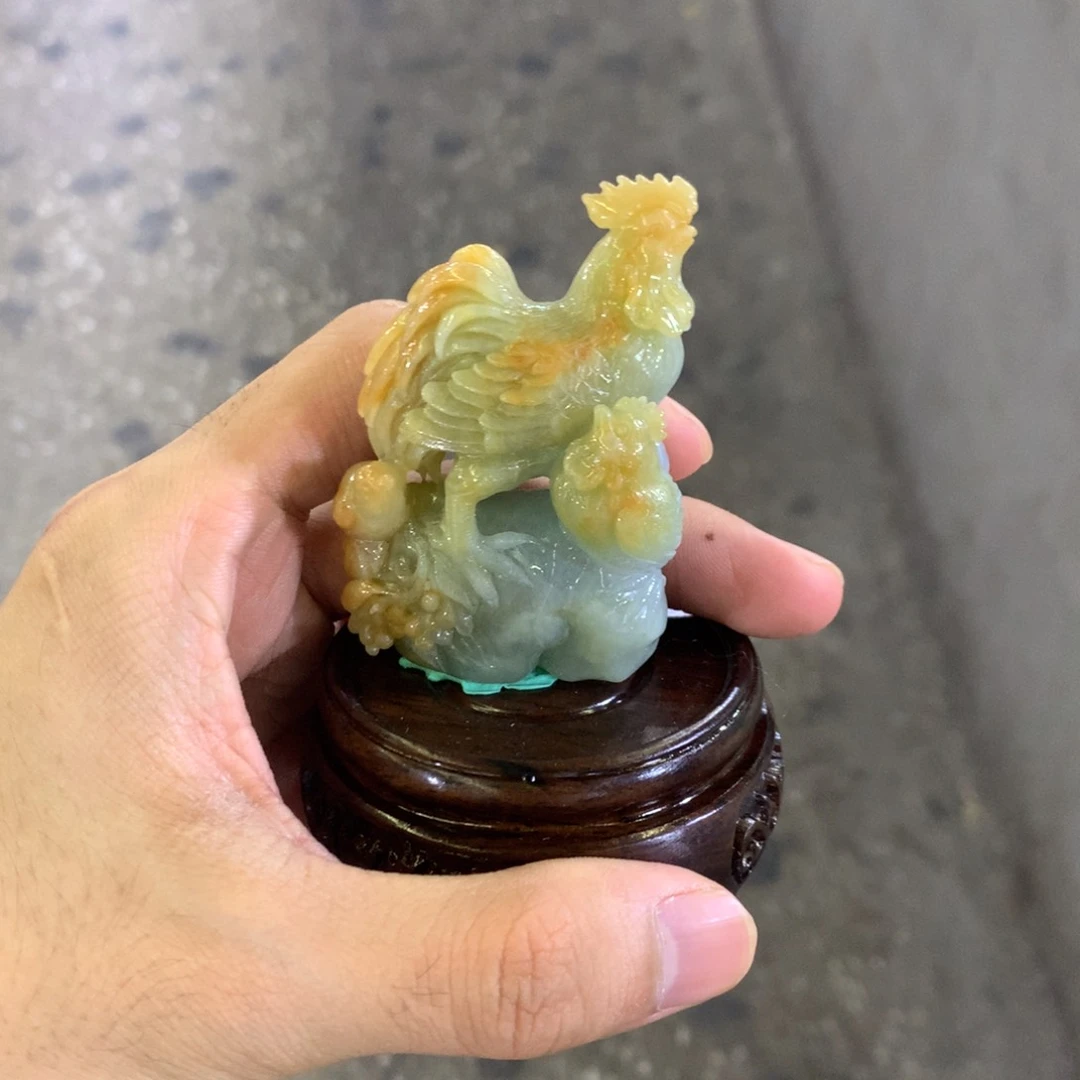 未镶嵌摆件翡翠哈***宝