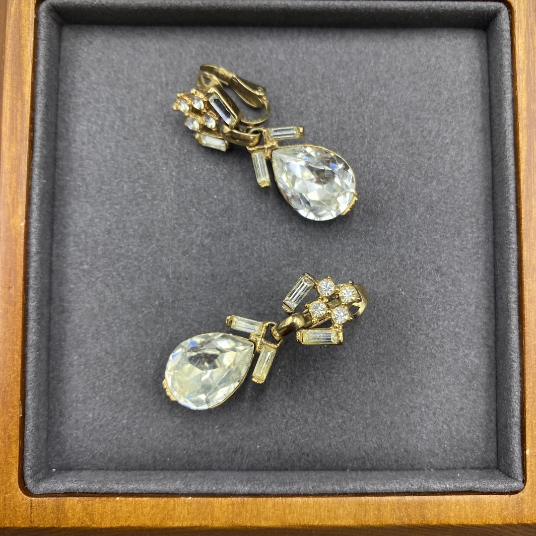 合金耳饰 LL 中古vintage 翠法丽Trifari莱茵石耳夹