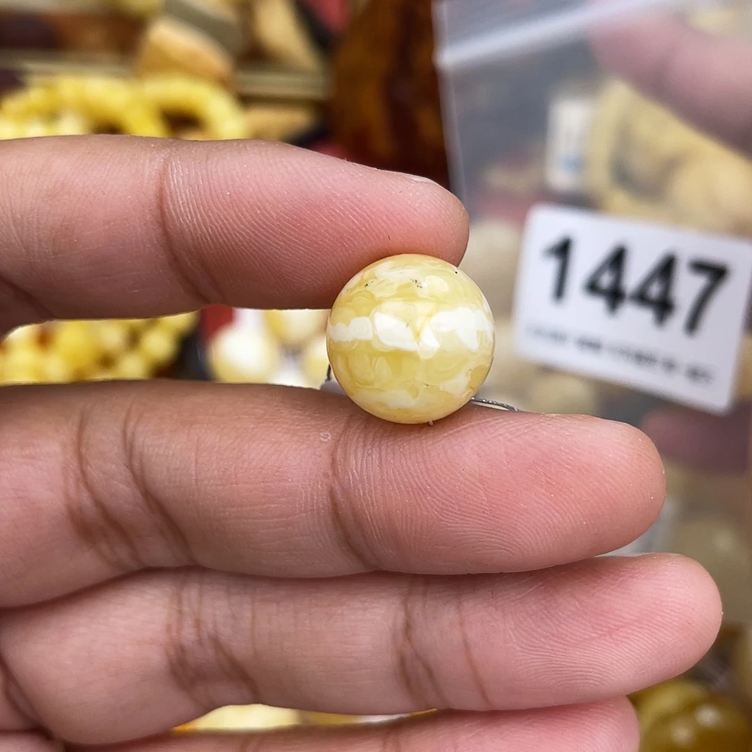 蜜蜡未镶嵌珠宝奇石粉14.4