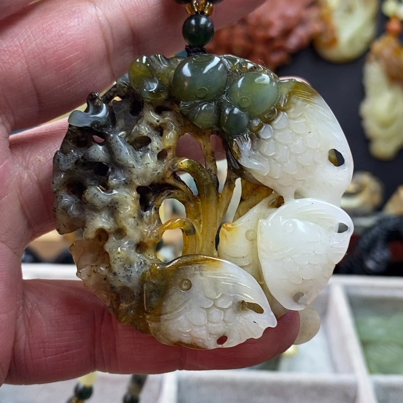 【闪购商品】蛇纹石玉吊坠未镶嵌