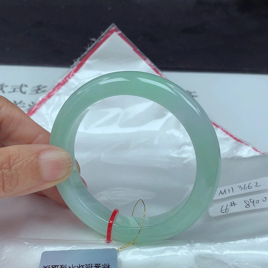 翡翠手镯未镶嵌56圈3662