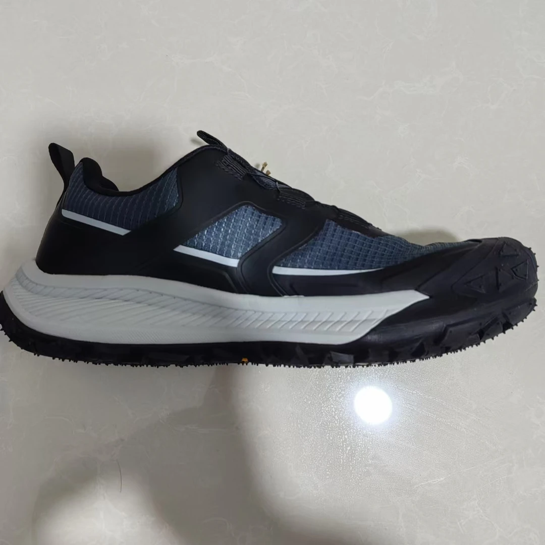 托Y  男女款户外登山徒步鞋防水 二代