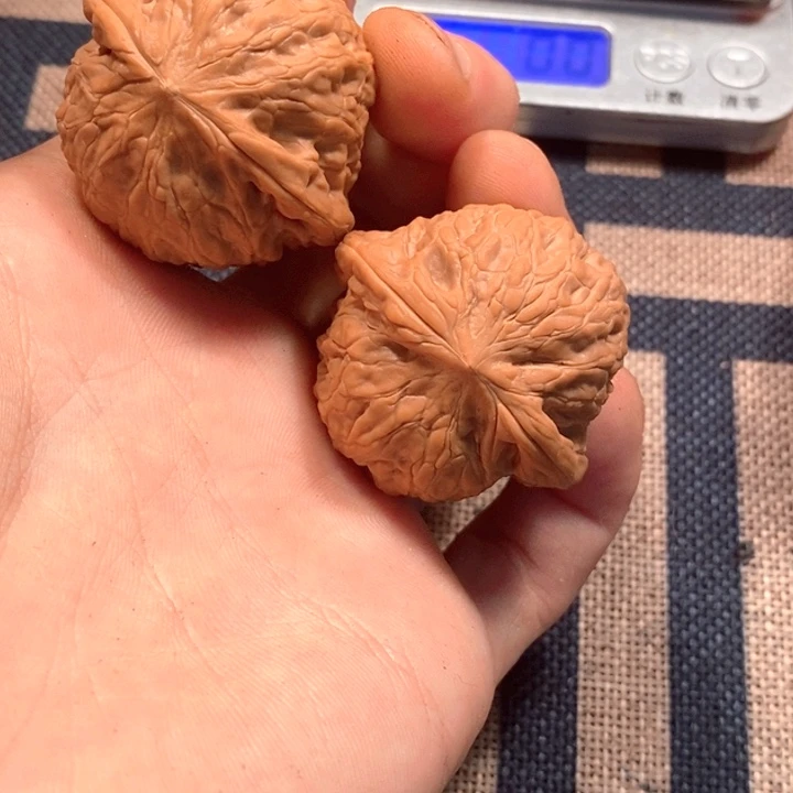 牛***草吊坠文玩核桃铁锤