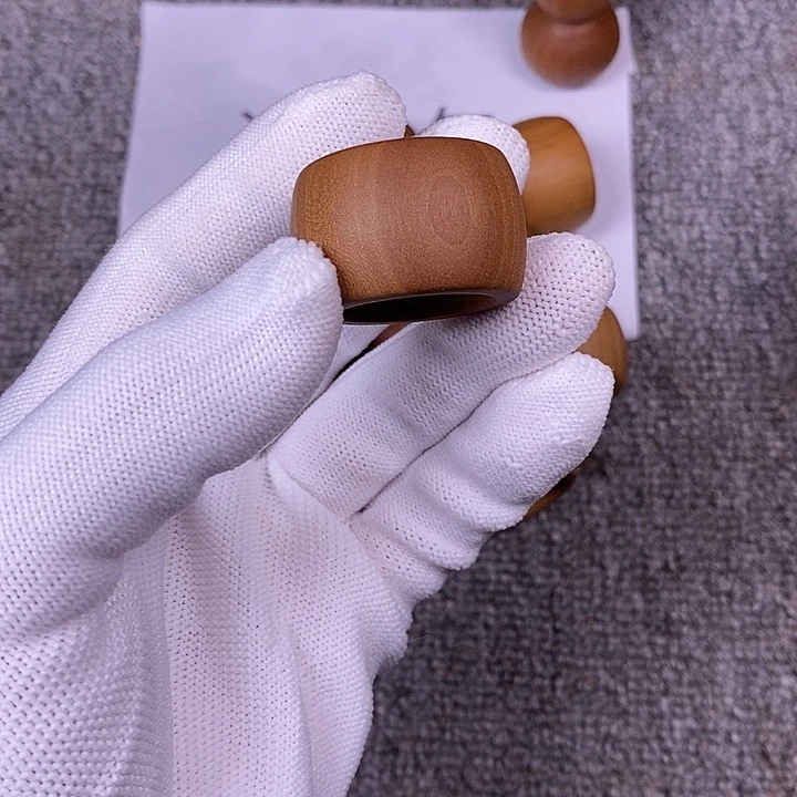 檀香木手串/手链老山檀香黑肉大扳指内径2.2