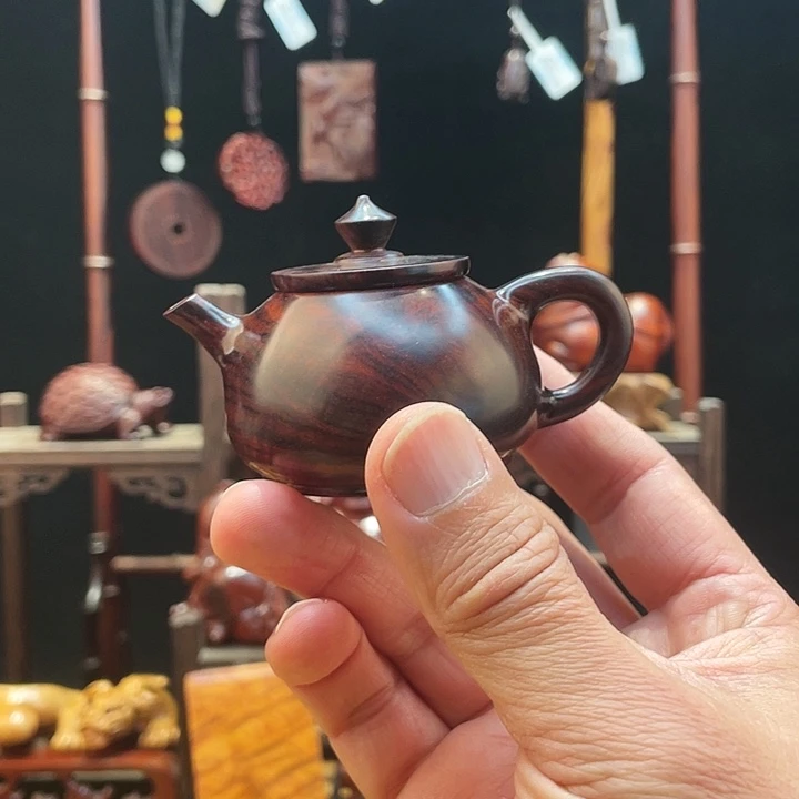 檀香紫檀（小叶紫檀）壶
