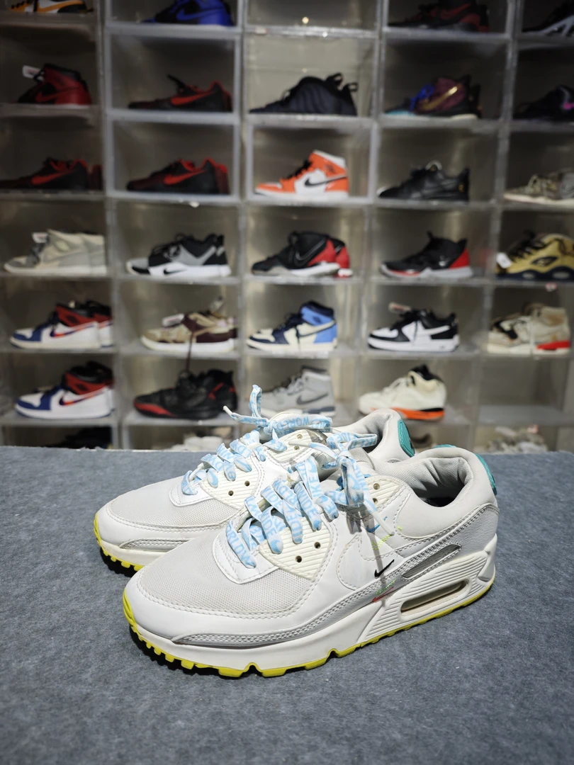 38码Nike Air Max 90  串标 低帮 跑步鞋  白蓝