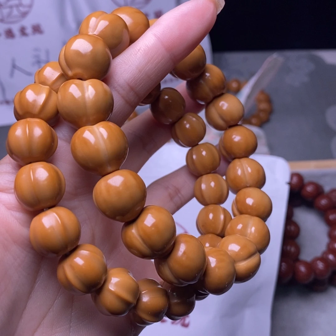 猴头核桃手串屁桃鲨鱼