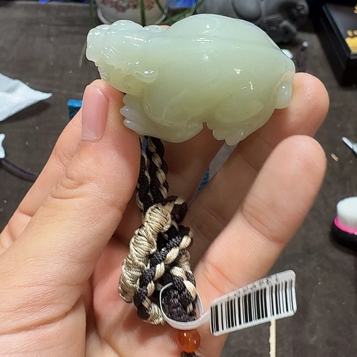 未镶嵌和田玉（糖玉）车挂