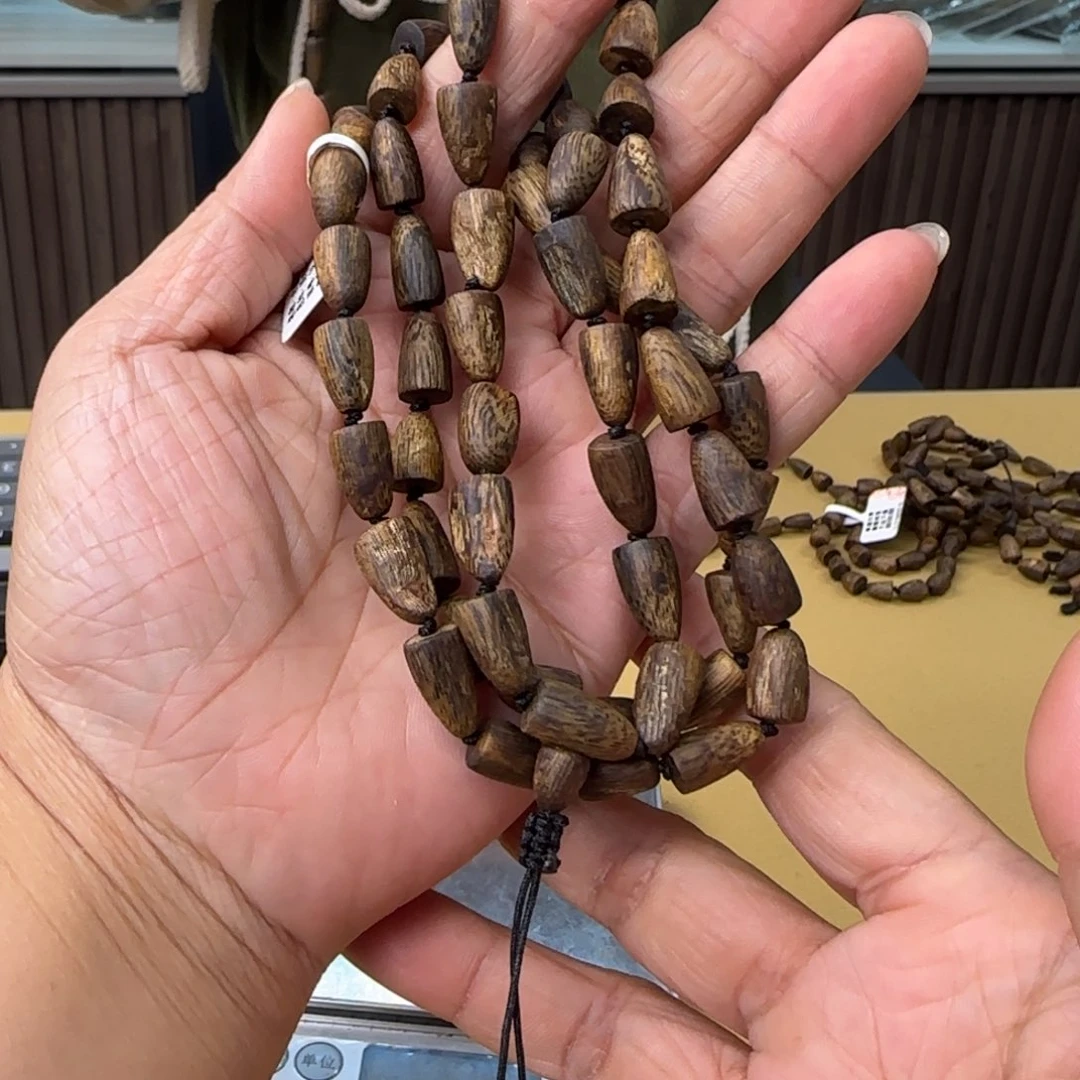 沉香手串多样性发1条水滴珠乌身高货18克