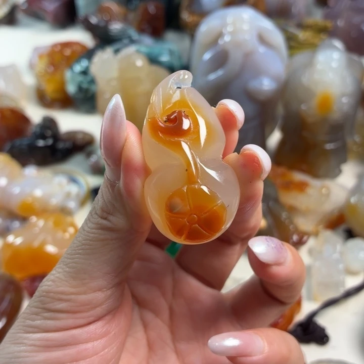 玛瑙/玉髓未镶嵌吊坠(不含链)